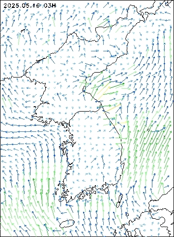 2025-05-16 03 : 00