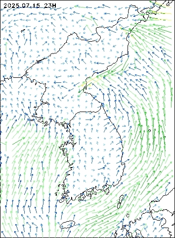 2025-07-15 23 : 00