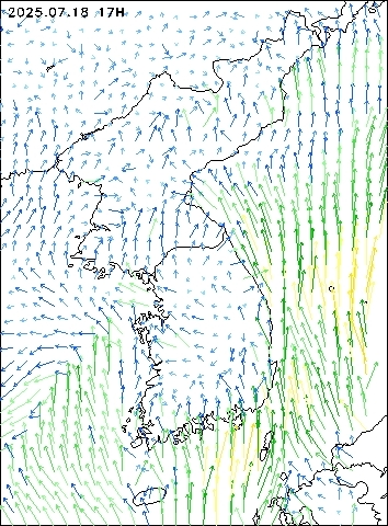 2025-07-18 17 : 00