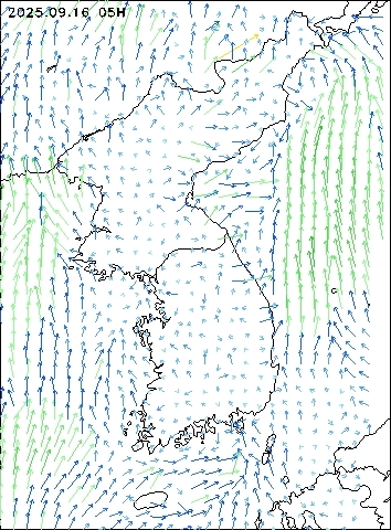 2025-09-16 05 : 00