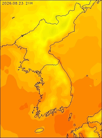 2026-08-23 21 : 00